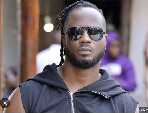 Bebe Cool Photo