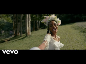 Vinka – Love Panic (Official Music Video)